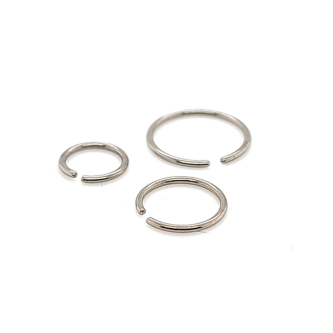 20G Plain Flexible Nose Hoop - F136 Titanium