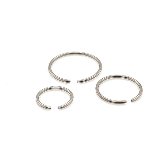 22G Plain Flexible Nose Hoop - F136 Titanium