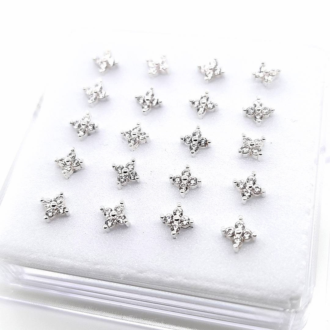 925.Sterling Silver-CZ Clover Nosestud, 20pc. Box