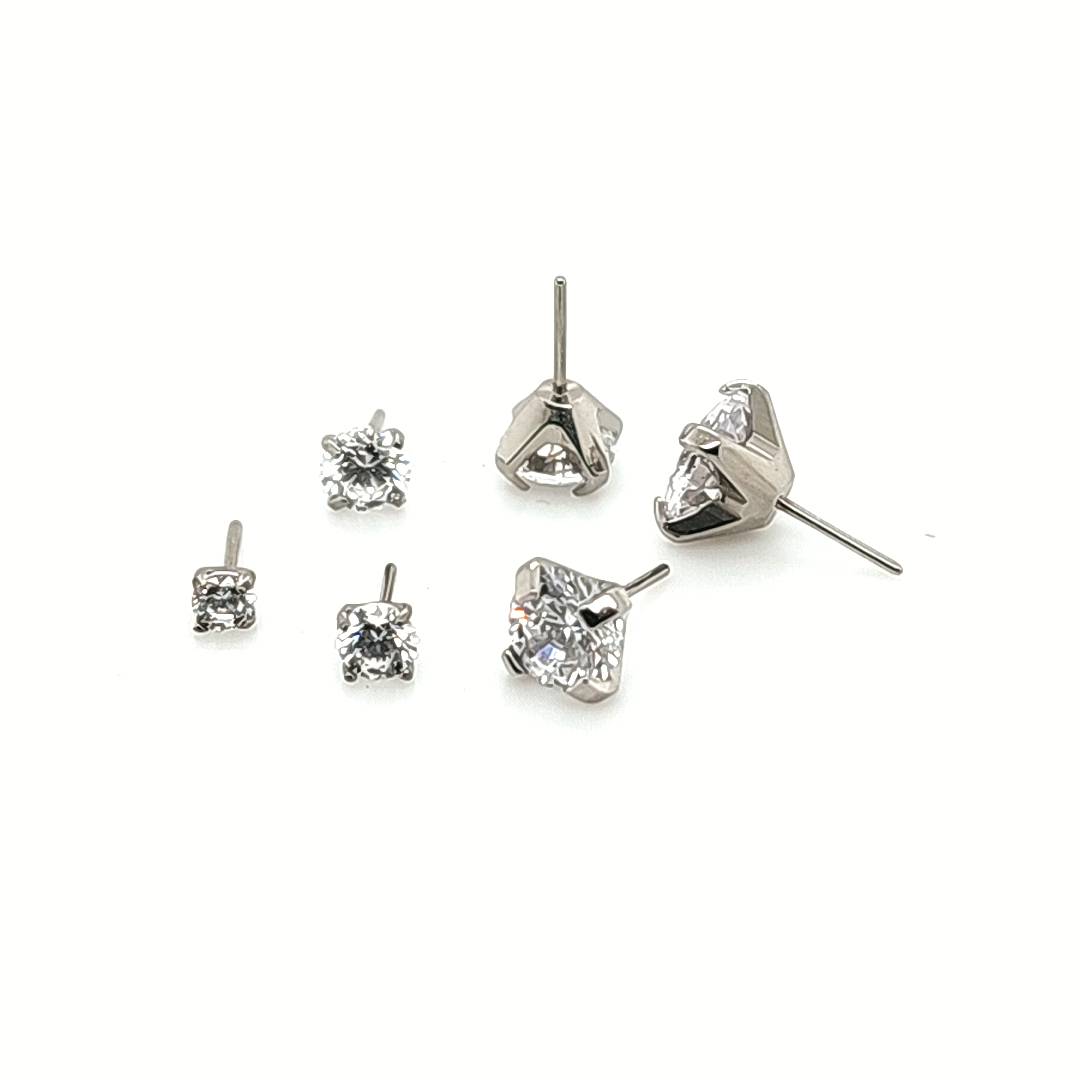 4 Prong Regular Set CZ - F136 Eli Titanium